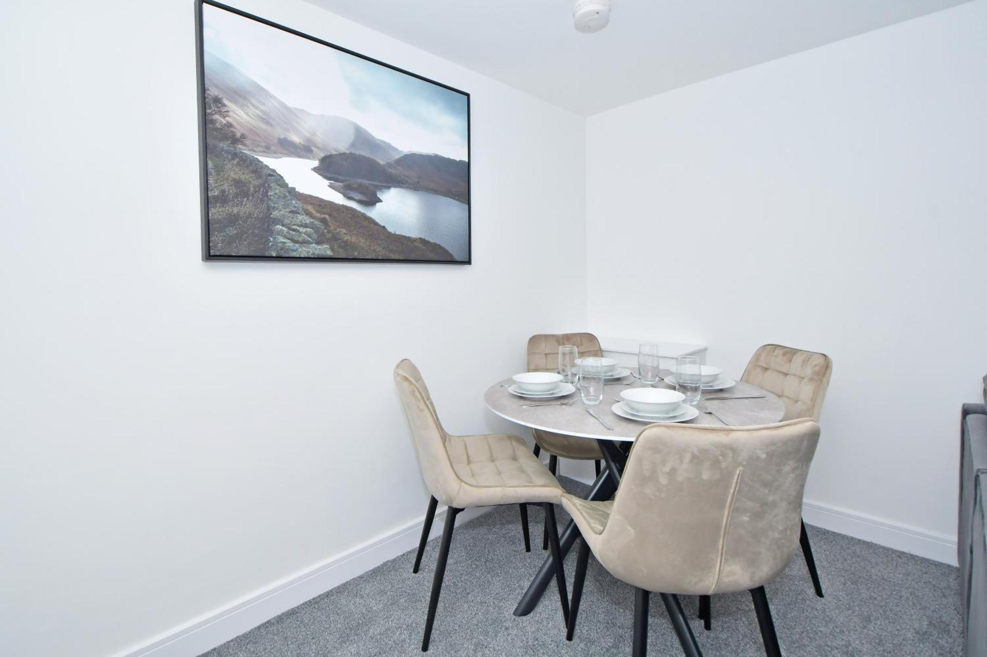 Sapphire Apartments By Yourstays - Luxury 2 Bedroom Apartments In Crewe Esterno foto
