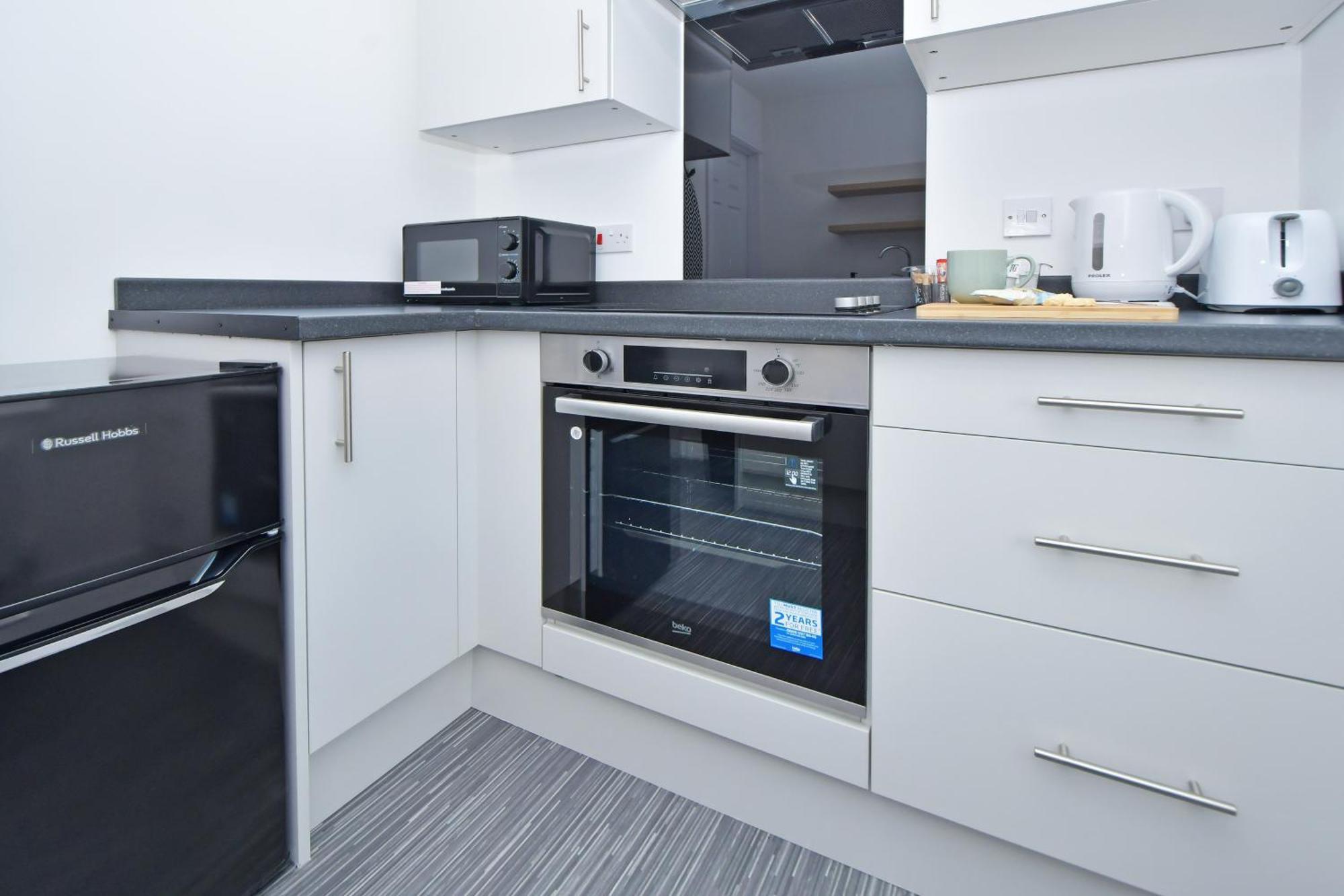 Sapphire Apartments By Yourstays - Luxury 2 Bedroom Apartments In Crewe Esterno foto