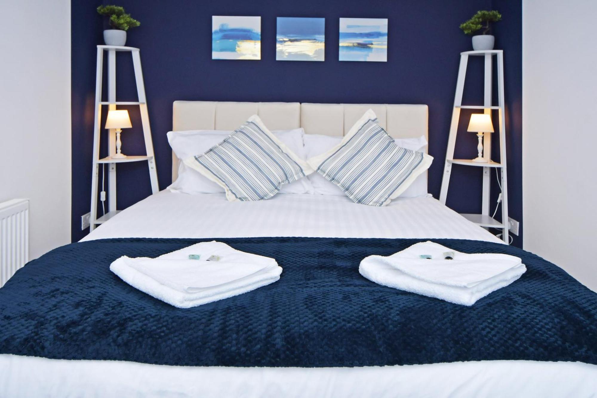 Sapphire Apartments By Yourstays - Luxury 2 Bedroom Apartments In Crewe Esterno foto