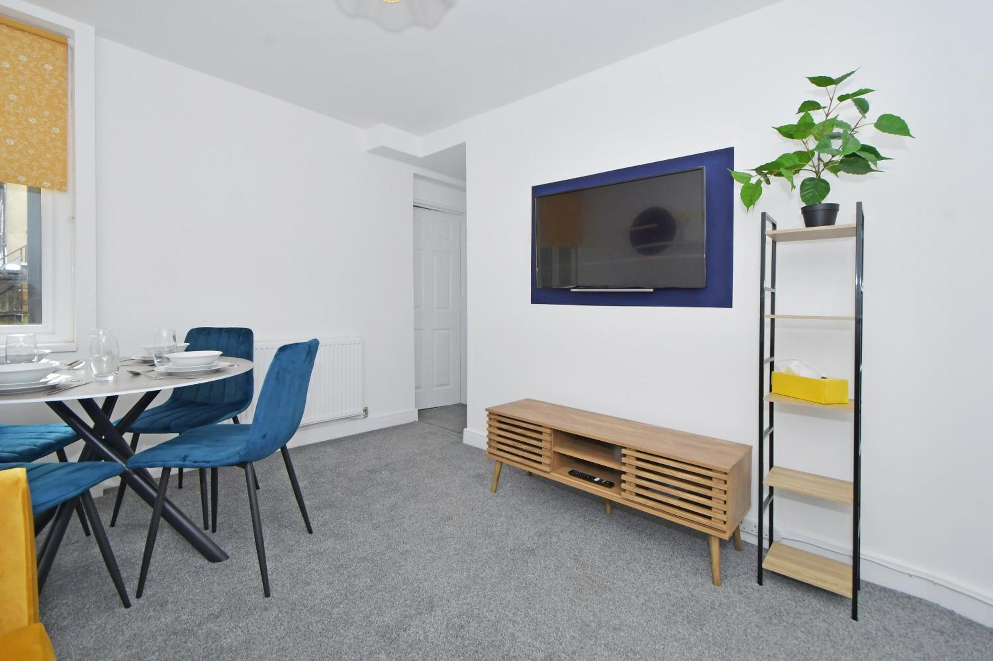 Sapphire Apartments By Yourstays - Luxury 2 Bedroom Apartments In Crewe Esterno foto